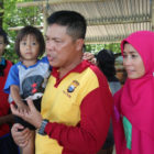 Kapolda Sulsel Beri Bantuan Kepada Korban Kapal Karam