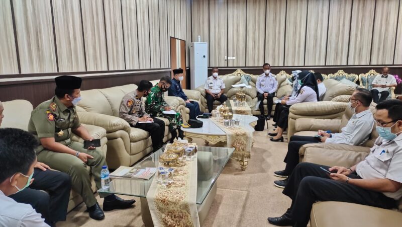 Pemkab Wajo bersama Forkopimda dan menggelar rapat Tindak Lanjut Hasil Rakor dengan Pemerintah Provinsi Sulawesi Selatan