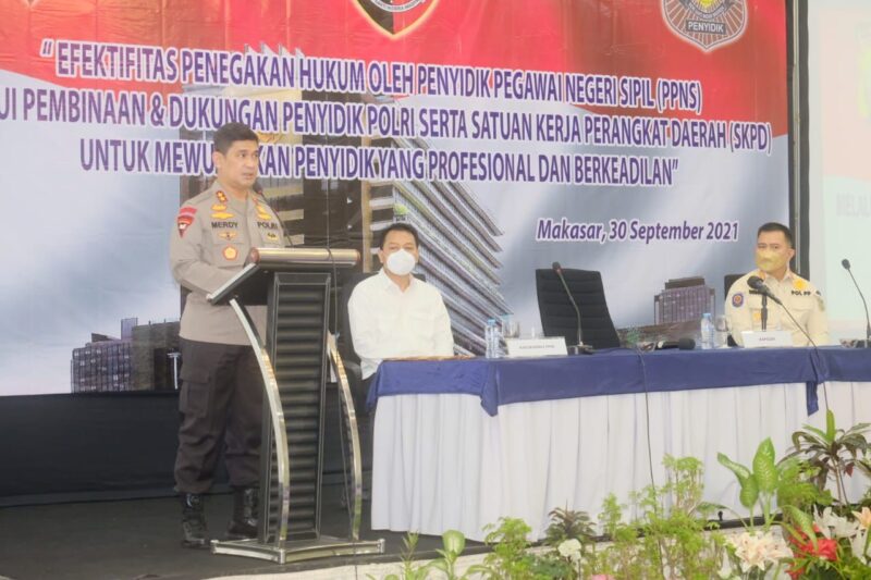 Kapolda Sulsel Irjen Pol Merdisyam membuka kegiatan Pembinaan Peningkatan Kemampuan (Binkatpuan) bagi Penyidik Pegawai Negeri Sipil (PPNS) di Sulawesi Selatan oleh Biro Korwas PPNS Bareskrim Polri, Kamis 30 Oktober 2021 di Hotel Aryaduta Makassar