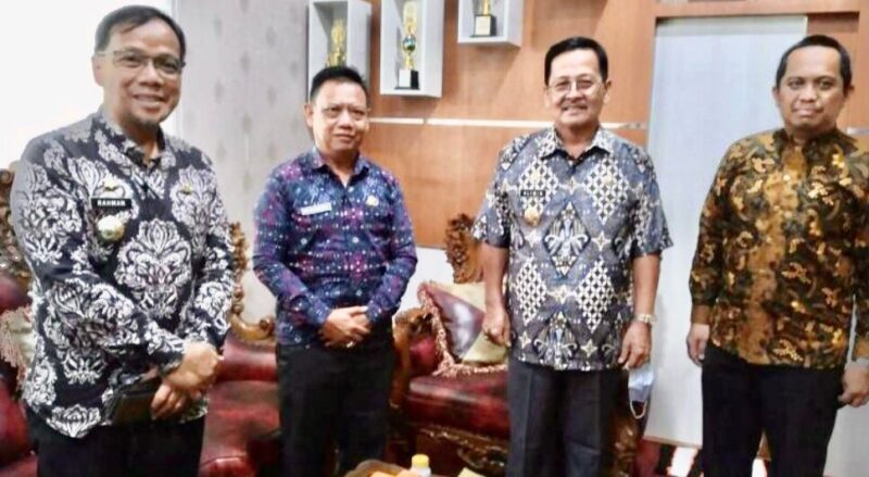 Wakil Bupati Pinrang Drs H Alimin MSi menerima audensi LP2M UIN