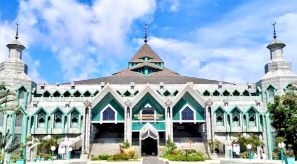 Masjid Al Markaz Makassar