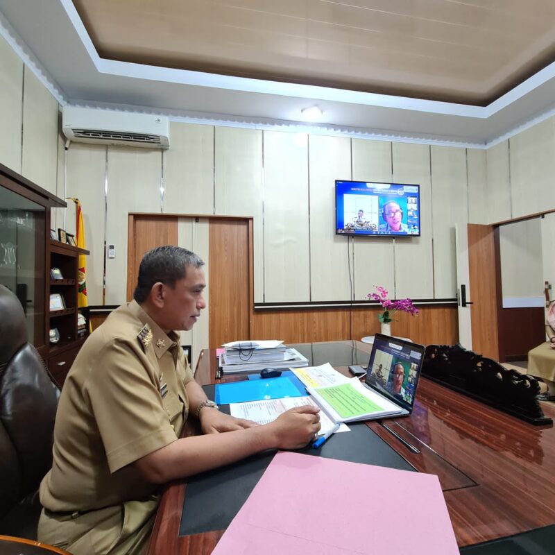 - Bupati Wajo, Amran Mahmud, memaparkan sejumlah potensi investasi Kabupaten Wajo dalam kegiatan South Sulawesi Investment Challenge yang merupakan program Pemerintah Provinsi Sulawesi Selatan (Pemprov Sulsel) dan Bank Indonesia (BI), Selasa 14 September 2021.