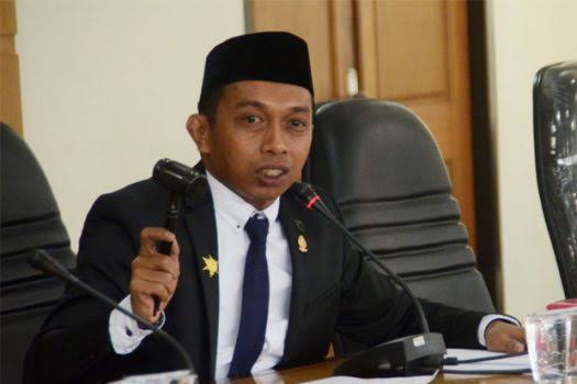Wakil ketua DPRD Sulawesi selatan Syaharuddin Alrif
