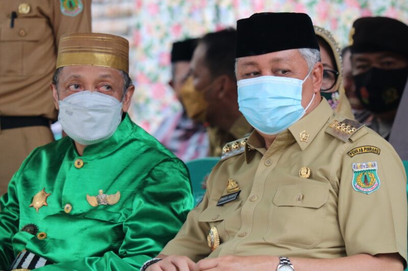 Bupati Pinrang Andi Irwan Hamid di Dampingi Datu Sawitto ke 26 dalam Acara Maccera Arajang.