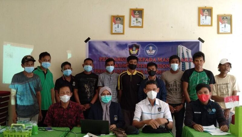 Para tim dosen FPIK UMI Makassar yang memberikan pendampingan usaha budidaya ikan beloso di Wajo sebagai wujud Tri Dharma Perguruan Tinggi