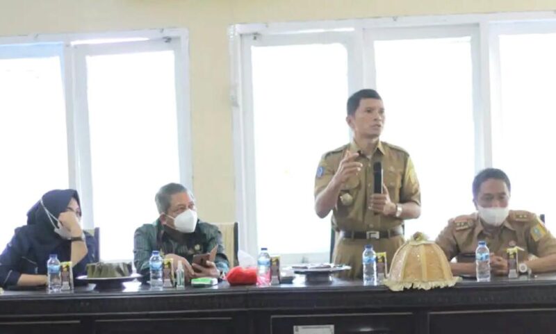 Pemerintah Kabupaten Polewali Mandar ( Polman) Sulbar ke Dinas Pariwisata dan Kebudayaan (Disparbud) Sinjai, kunjungan untuk belajar terkait pengelolaan pariwisata Pasisir di Sinjai