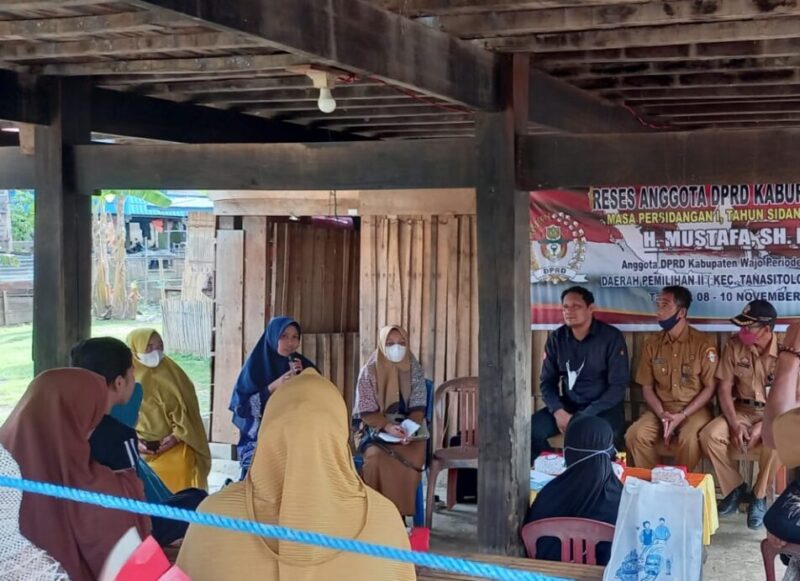 Anggota DPRD Kabupaten Wajo dari Fraksi Partai Gerindra, H. Mustafa, SH menggelar reses  di Desa Assoirajang.
