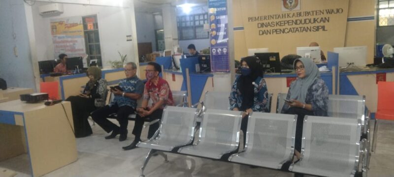 Disdukcapil Kabupaten Wajo mengikuti Rapat Kerja Nasional bersama Dirjen Kependudukan dan Pencatatan Sipil Kemendagri yang berlangsung secara virtual, (31/12/21).