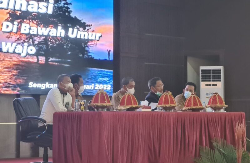 Pemerintah kabupaten Wajo menggelar Rapat Koordinasi Pencegahan Pernikahan Dini di Ruang Pola Kantor Bupati Wajo, Selasa (4/1/2022).--humas--