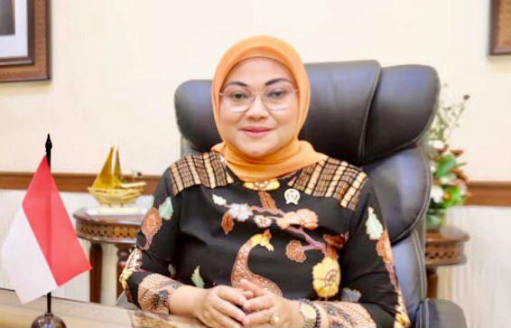 Menaker Ida Fauziyah akan merevisi aturan program jaminan hari tua dalam Permenaker Nomor 2 Tahun 2022. (Humas Kemnaker)