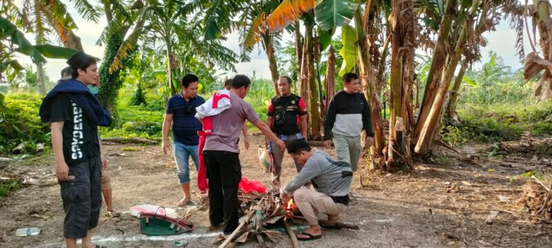 Tim gabungan bakar arena sabung ayam