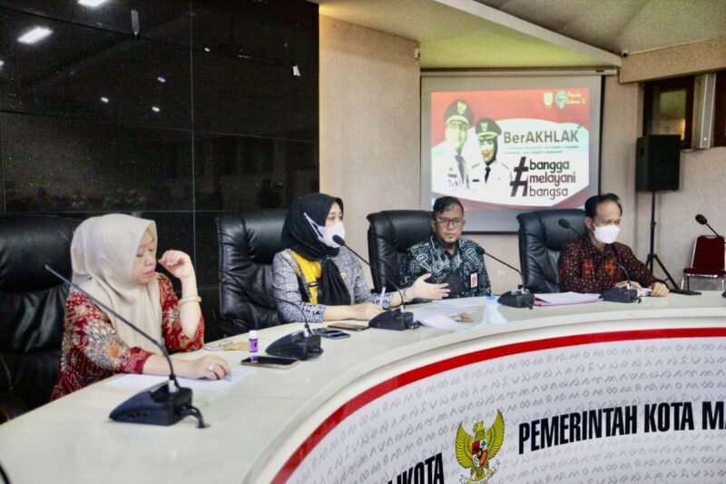 Wakil Wali Kota Makassar, Fatmawati Rusdi, Memimpin Rapat Koordinasi Lorong Wisata, di Ruang Sipakatau Lantai II, Kantor Balai Kota Makassar, Kamis 21 April 2022.