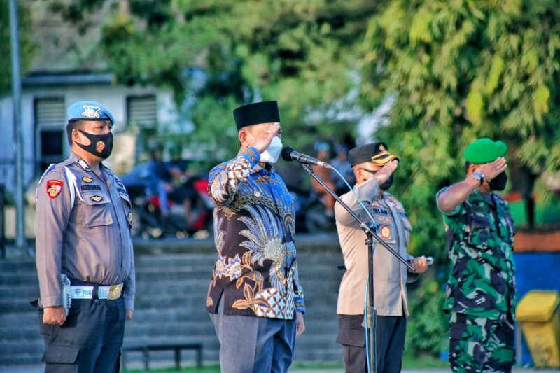 Bupati Wajo H. Amran Mahmud pimpin Apel Pengamanan Hari Raya Idul Fitri.