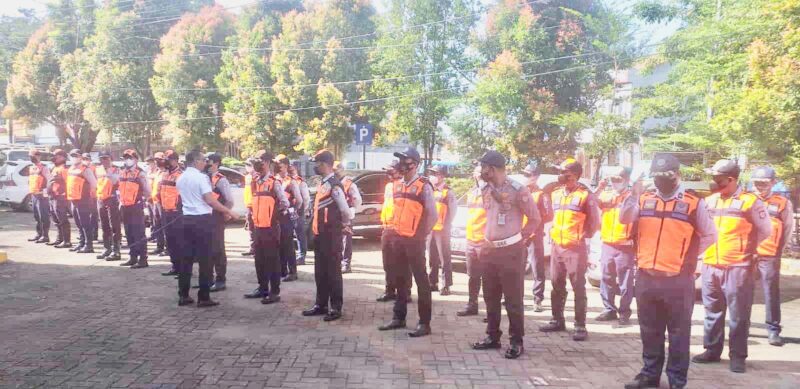 Dinas Perhubungan Kota Makassar, Gelar Razia Penegakan Perwali 94 Tahun 2013 Tentang Peraturan Operasional Kendaraan Angkutan Barang, Selasa 17 Mei 2022.