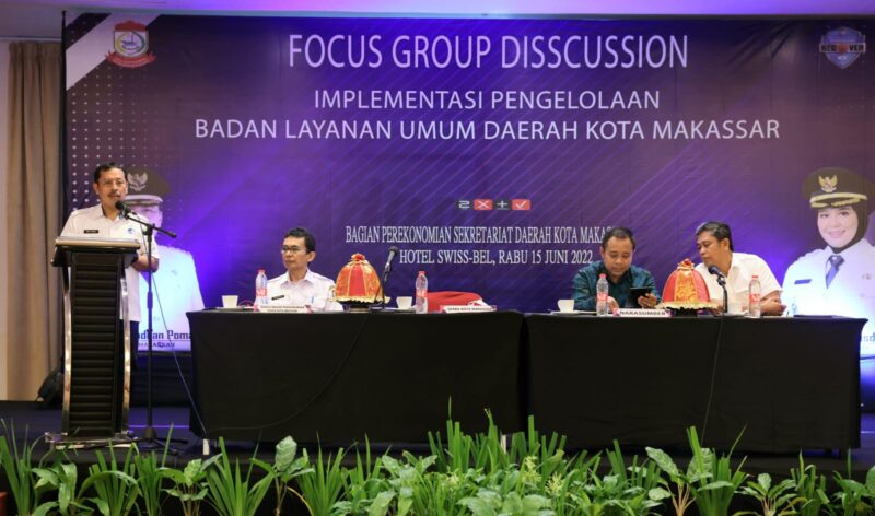 Sekretaris Daerah (Sekda) Kota Makassar, M. Ansar, Saat Membuka Forum Group Discussion (FGD) Tentang Pengelolaan BLUD, di Hotel Swissbell, Jalan Penghibur, Kota Makassar, Rabu 15 Juni 2022.