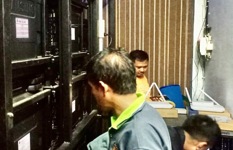 Balai Pengelola Transportasi Darat (BPTD) Mengecek Sistem Intelejen Traffic Control Sistem (ITCS) di Dinas Perhubungan Kota Makassar, Sabtu 18 Juni 2022.