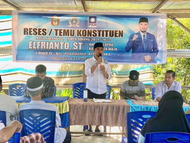 Anggota DPRD Wajo Sulawesi Selatan  Elfrianto, ST saat reses di Desa Lauwa, Senin 25 Juli 2022