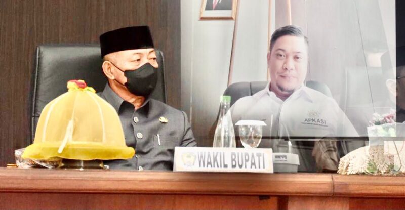Bupati Gowa, Adnan Purichta Ichsan, Memberikan Sambutan Secara Virtual Perda Tentang Ripparkab Gowa, Selasa 19 Juli 2022.