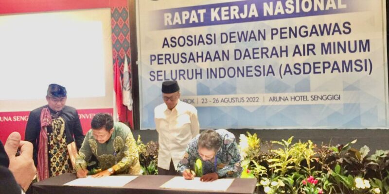 Dewan Pengawas Perumda Air Minum Kota Makassar, Menghadiri Deklarasi Lombok, Asosiasi Dewan Pengawas Perusahaan Daerah Air Minum (Aspedamsi) dan Persatuan Perusahaan Air Minum Indonesia (Perpamsi), Kamis 25 Agustus 2022.
