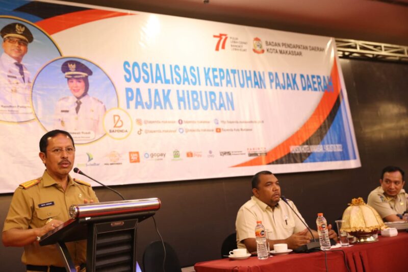 Sekretaris Daerah (Sekda) Kota Makassar, M. Ansar, Membuka Sosialisasi Kepatuhan Wajib Pajak Daerah, Pajak Hiburan Melalui Badan Pendapatan Daerah (Bapenda) Kota Makassar, Selasa 9 Agustus 2022.