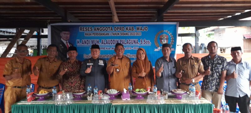 Kertua DPRD Wajo HA. Alauddin Palaguna turun melakukan reses di Desa Alesilurungnge Selasa, 25/10/2022.