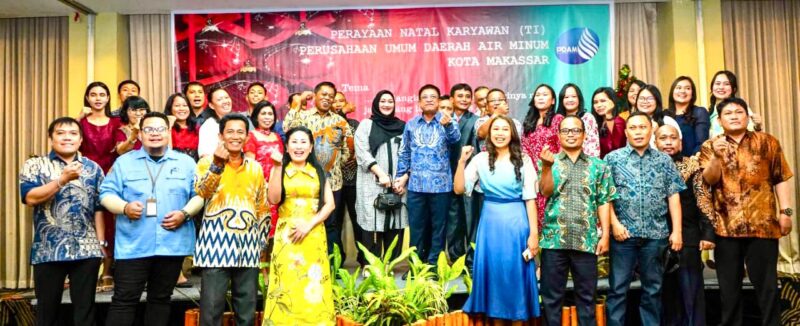 Jelang Perayaan Natal, Karyawan dan Karywati Perumda Air Minum Kota Makassar Jalin Toleransi dan Kebersamaan.