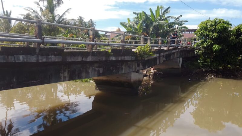 Kondisi terkini jembatan Bila kecamatan Batulappa terancam ambruk