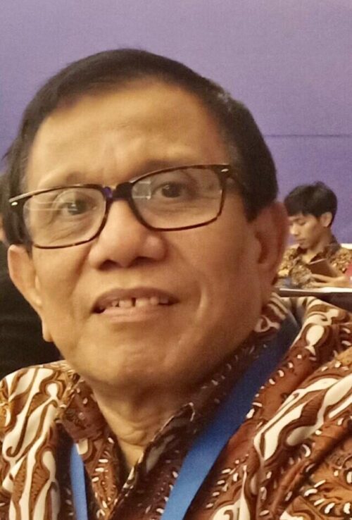 Catatan Hendry Ch Bangun