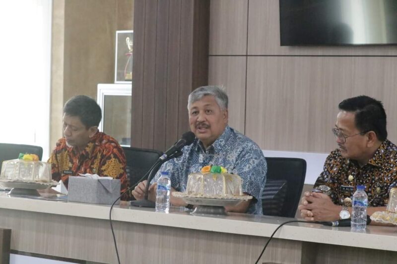 Bupati Pinrang didampingi Wabup dan Sekda Pimpin Rapat Awal Tahun 2023
