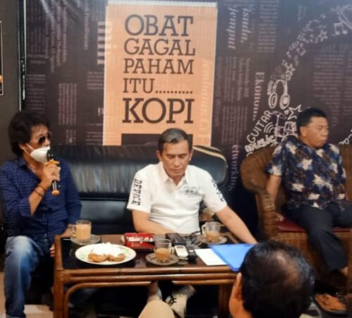 Suasana rapat pleno  pengurus PWI Sulsel yang mengagendakan pembentukan panitia HPN 2023