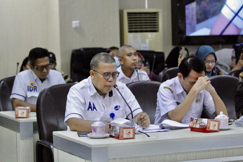 Direktur Teknik Perumda Air Minum Kota Makassar, H. Asdar Ali, Menghadiri Rapat Dengar Pendapat (RDP) dengan Anggota DPRD Makassar, Rabu 22 Februari 2023