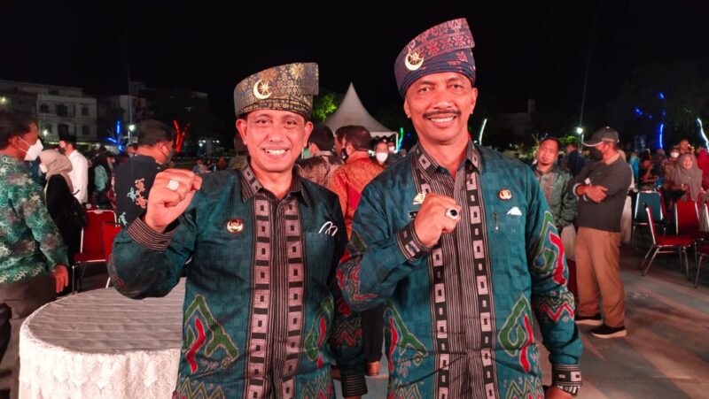 Bupati Wajo H. Amran mahmud dan Wakil Bupati Wajo H. Amran SE