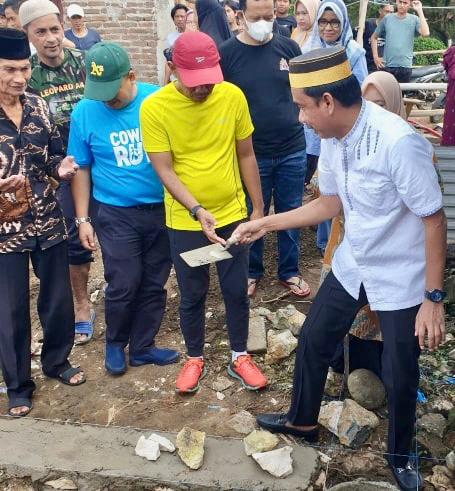 Ketua DPRD Kota Makassar, Rudianto Lallo, Meletakkan Batu Pertama Pembangunan Taman Kanak-Kanak (TK) Islam AH-Zahra, Minggu 22 Januari 2023