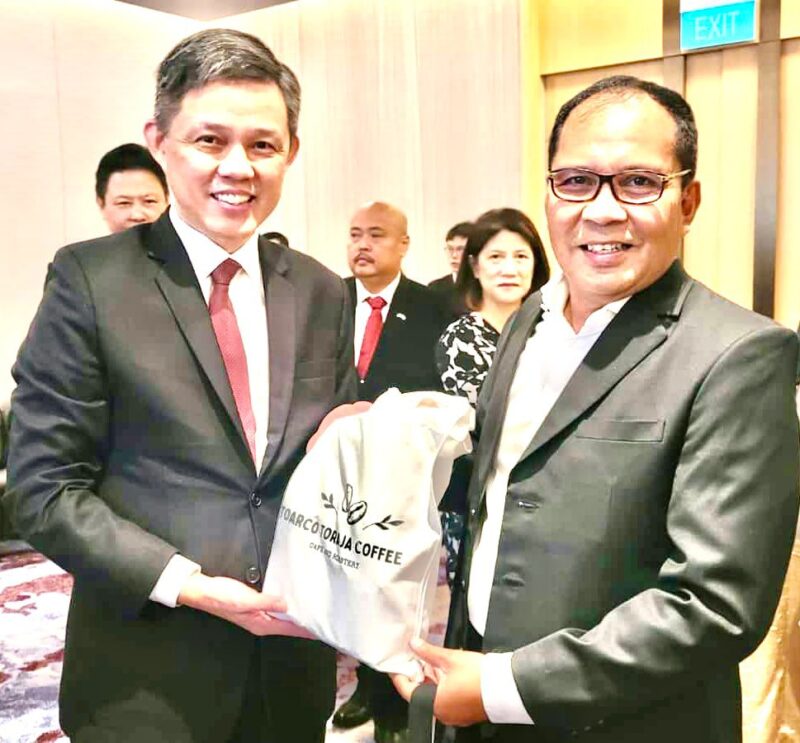 Wali Kota Makassar, Ir. Moh. Ramdhan Pomanto, Menghadiri Program Capacity Building, yang diselenggarakan Civil Service College (CSC) Singapura, Senin 6 Maret 2023
