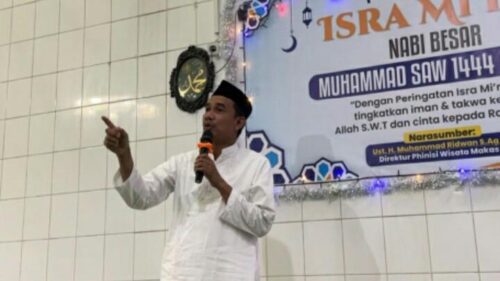 Ketua DPRD Kota Makassar, Rudianto Lallo, Menghadiri Peringatan Isra Mi'raj Nabi Besar Muhammad SAW 1444 H, di Masjid Babul Falah, Selasa 21 Februari 2023