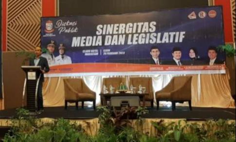Ketua DPRD Kota Makassar, Rudianto Lallo, Menghadiri Diskusi Publik, di Hotel Claro, Senin 20 Februari 2023