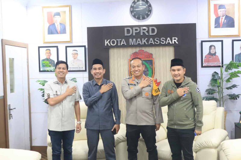 Ketua DPRD Kota Makassar, Rudianto Lallo, Menerima Kunjungan Silaturahmi Kapolrestabes Makassar, Kombes Pol Mokhamad Ngajib, di Ruang Ketua DPRD Kota Makassar, Selasa 18 April 2023