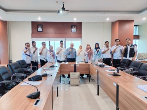 Dinas Pekerjaan Umum Melakukan Rapat Koordinasi dengan Perumda Air Minum Kota Makassar, Rabu 5 April 2023.