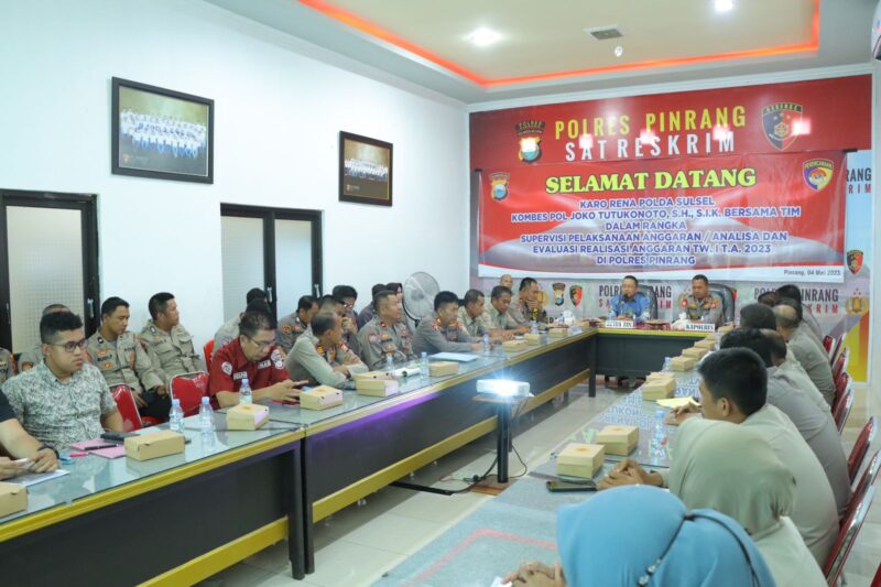 Kapolres Pinrang beserta pejabat utama dan operator menerima Karo Rena Polda Sulsel