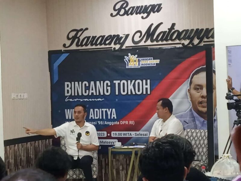 Mantan Aktivis 98, Willy Aditya, Melakukan Diskusi dengan Aktivis Mahasiswa, di Rumah Jabatan Ketua DPRD Kota Makassar, Jalan Hertasning, Rabu 21 Juni 2023