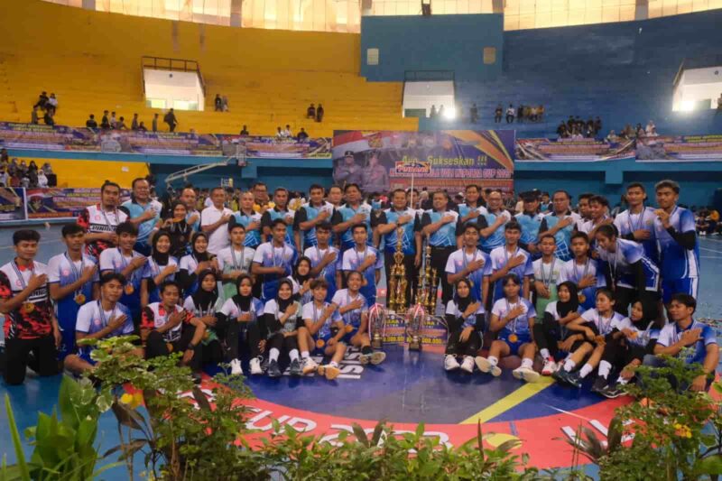 Kapolda Sulsel, Irjen Pol Setyo Boedi Moempoeni Harso, Resmi Menutup Turnamen Bola Voli, Kamis 15 Juni 2023