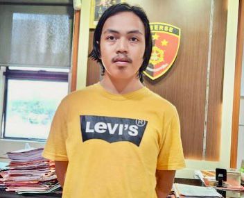 Muh Hijir, mahasiswa unhas yang mengancam seorang wanita berhubungan intim. (Dok. Istimewa)