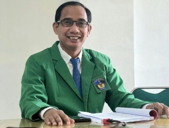 Didepan Penguji, Rudianto Lallo, Paparkan Tesis Program Magister Hukum UMI, Advertorial