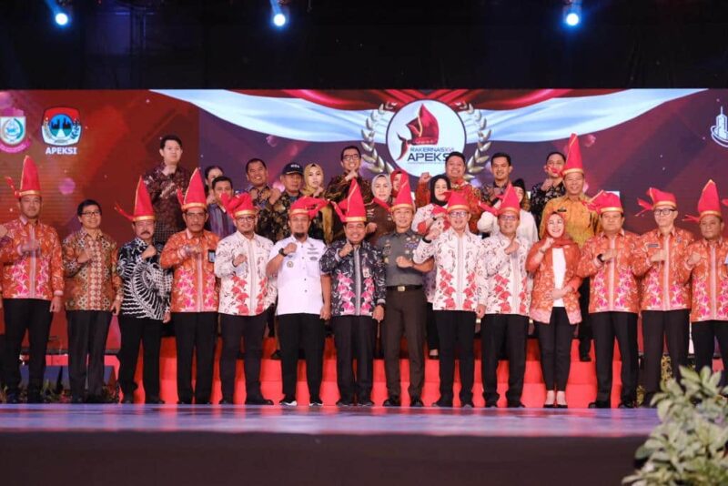 Wakil Bupati Gowa, Abd Rauf Malaganni, Menghadiri Pembukaan Rakernas APEKSI XVI, di Hotel Upperhils Makassar, Rabu 12 Juli 2023