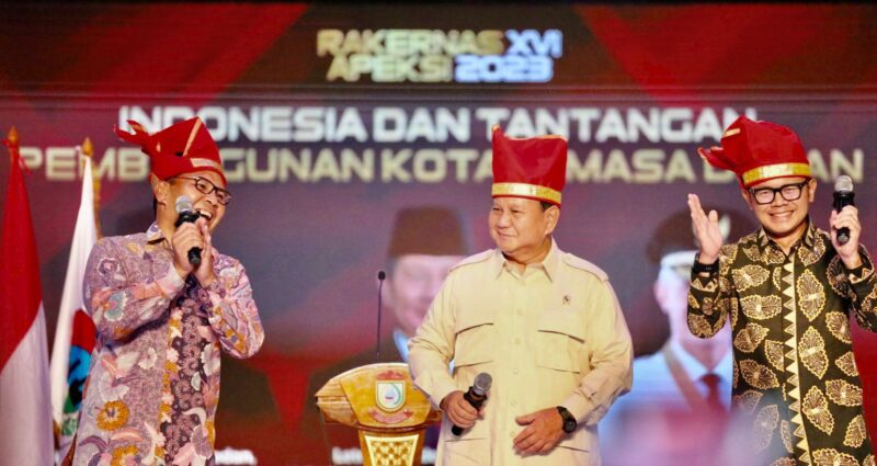 Menteri Pertahanan Prabowo Subianto Hadiri Rapat Kerja Nasional Asosiasi Pemerintah Kota Seluruh Indonesia Makassar 13 Juli 2023