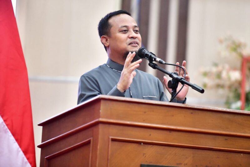 Gubernur Sulsel Andi Sudirman Sulaiman
