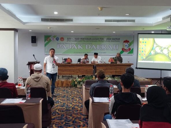 Legislator DPRD Kota Makassar, Rahmat Taqwa Qurais, Menggelar Sosialisasi Perda Nomor 2 Tahun 2018, si Hotel Grand Maleo, Rabu 5 Juli 2023