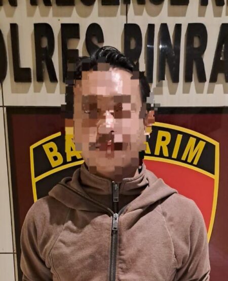 Terduga pelaku AA Setelah diamankan Tim unit Resmob Satreskrim polres Pinrang di pimpin Aiptu Syahris