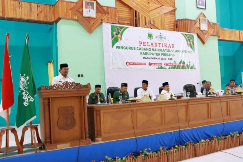 Wabup Pinrang Drs. Alimin, M,Si memberikan sambutan saat pelantikan pengurus NU kabupaten Pinrang