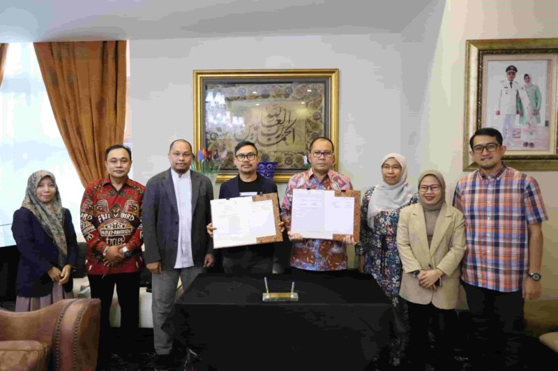 Wali Kota Makassar, Ir. Moh. Ramdhan Pomanto, Melakukan Kerjasama dengan Media Kabar Makassar Melawan Hoax, Sabtu 23 Desember 2023